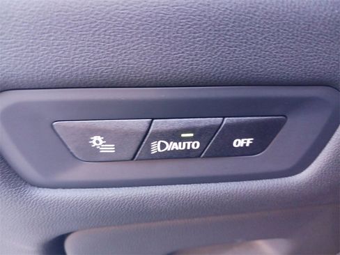 Used 2024 BMW X5 xDrive40i w/ Premium Package image 35