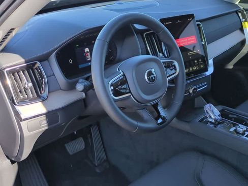 New 2026 Volvo XC90 B6 Plus w/ Protection Package Premier image 2