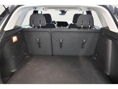 Used 2025 Chevrolet TrailBlazer LT w/ Driver Confidence Package image 18