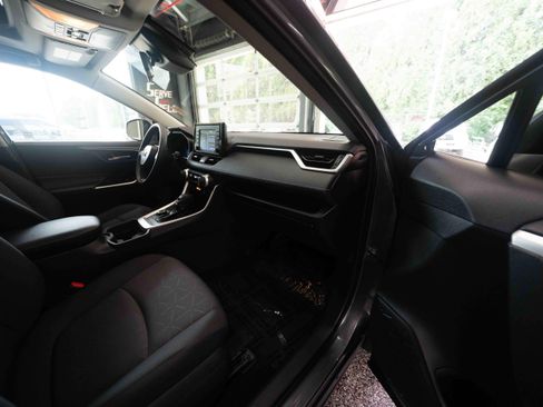 Used 2019 Toyota RAV4 XLE w/ Convenience Package AWD/4WD image 26