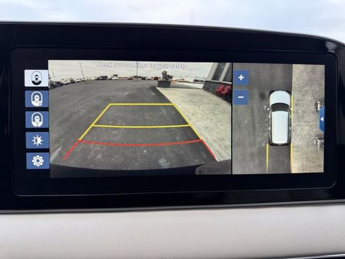 Used 2020 Hyundai Palisade Limited image 16