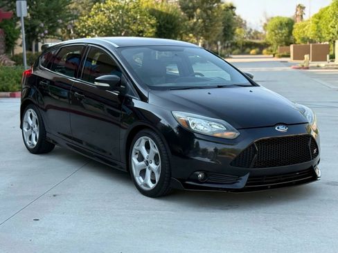 Used 2013 Ford Focus ST image 3