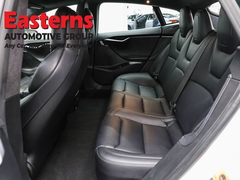 Used 2018 Tesla Model S 100D AWD/4WD image 17