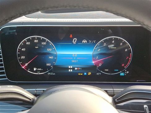 Used 2025 Mercedes-Benz GLS 580 GLS 580 image 21