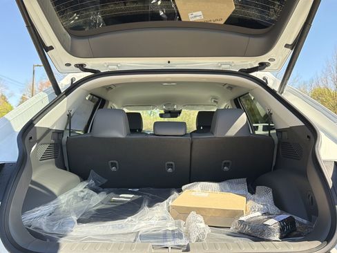 New 2026 Hyundai Ioniq 5 SEL AWD/4WD image 24