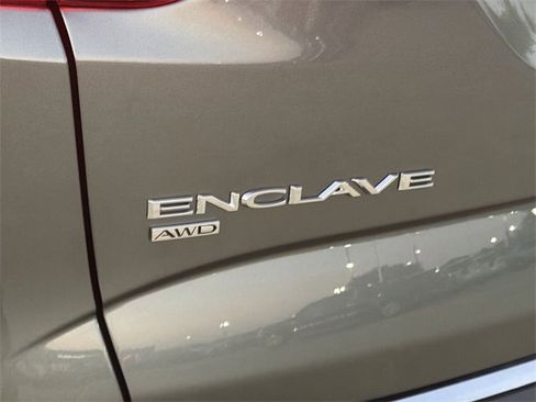 Used 2022 Buick Enclave Premium w/ Experience Buick Package image 31