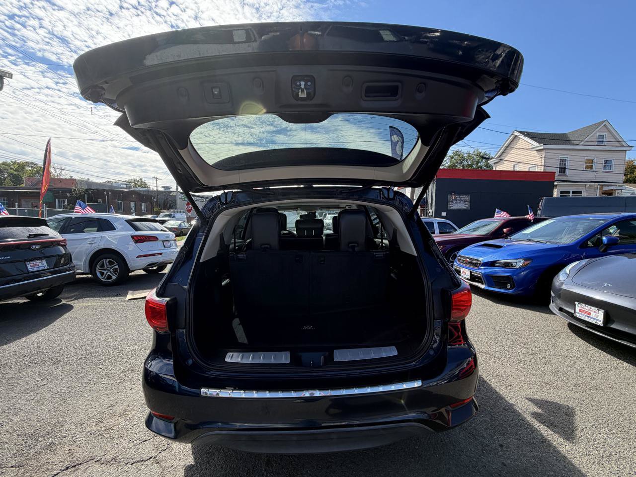 Used 2017 INFINITI QX60 Luxe w/ Premium Plus Package AWD/4WD image 16