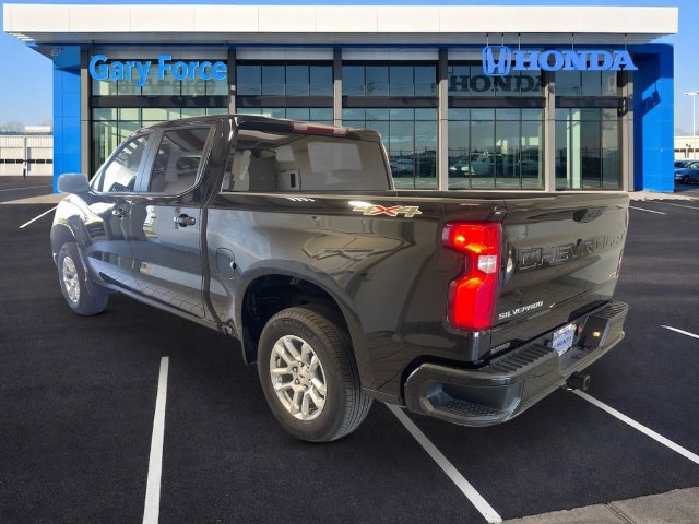 Used 2026 Chevrolet Silverado 1500 RST AWD/4WD image 3