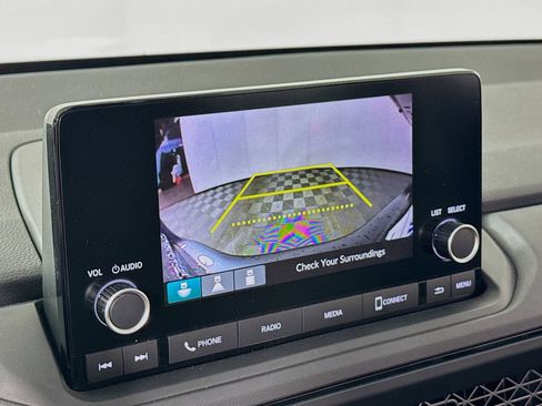 Certified 2025 Honda Accord LX image 15