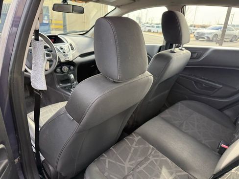 Used 2012 Ford Fiesta SE image 9