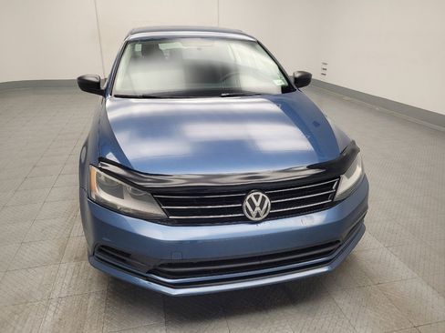 Used 2015 Volkswagen Jetta S image 14