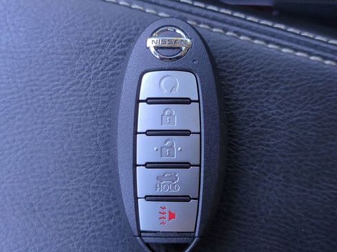 Certified 2022 Nissan Maxima Platinum w/ Sport Mat Group image 31