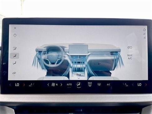 Used 2025 Ford Explorer Active image 19