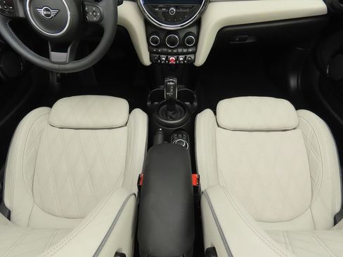 Certified 2024 MINI Cooper Convertible w/ Signature Upholstery Package image 16