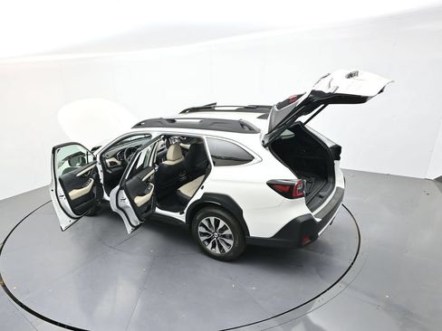 Certified 2025 Subaru Outback Limited AWD/4WD image 49