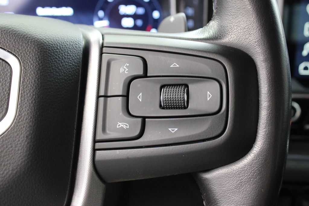 Used 2023 GMC Sierra 1500 SLT w/ SLT Premium Plus Package AWD/4WD image 27