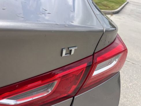 Used 2025 Chevrolet Malibu LT FWD image 7