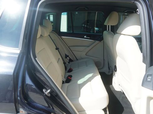 Used 2016 Volkswagen Tiguan R-Line AWD/4WD image 34