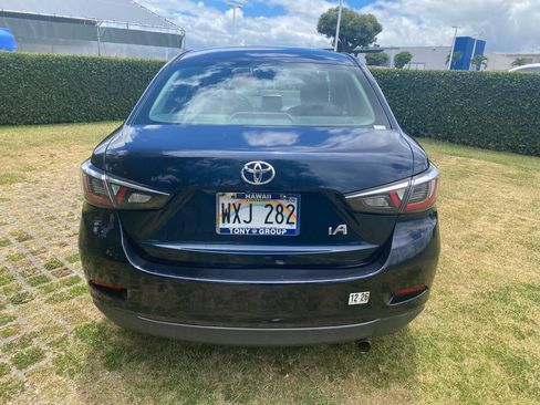 Used 2018 Toyota Yaris iA FWD image 6