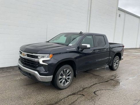 Used 2023 Chevrolet Silverado 1500 LT image 36