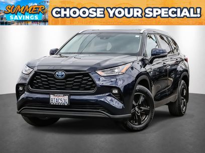 Used 2021 Toyota Highlander XLE