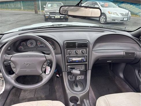 Used 1999 Ford Mustang GT RWD image 11