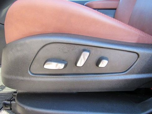 Certified 2025 Cadillac XT5 Premium Luxury w/ LPO, Bronce Accent Package image 14