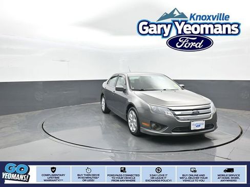 Used 2010 Ford Fusion SE FWD image 1