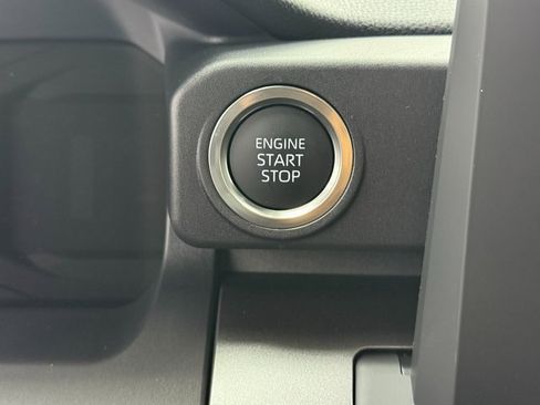 New 2025 Toyota 4Runner SR5 image 16