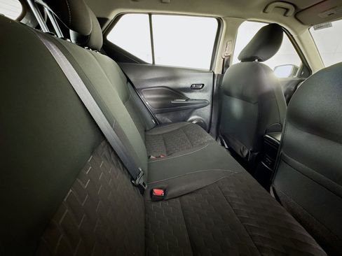 Used 2021 Nissan Kicks S image 26