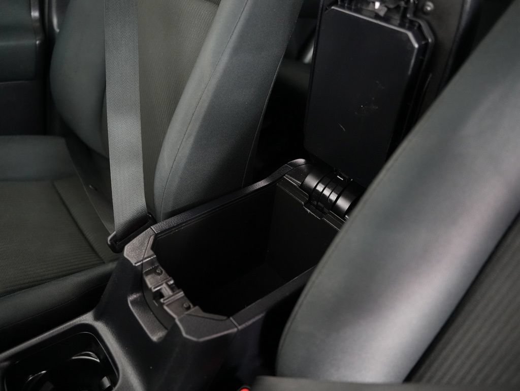 Used 2018 Toyota RAV4 LE w/ All Weather Liner Package AWD/4WD image 28