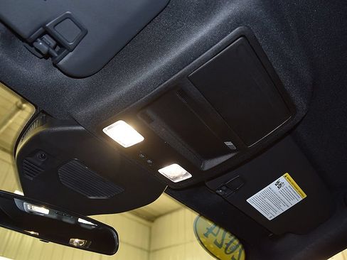 Used 2024 Ford Escape ST-Line AWD/4WD image 29