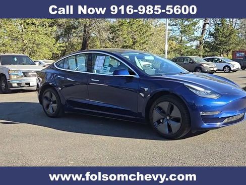 Used 2018 Tesla Model 3 Long Range image 2
