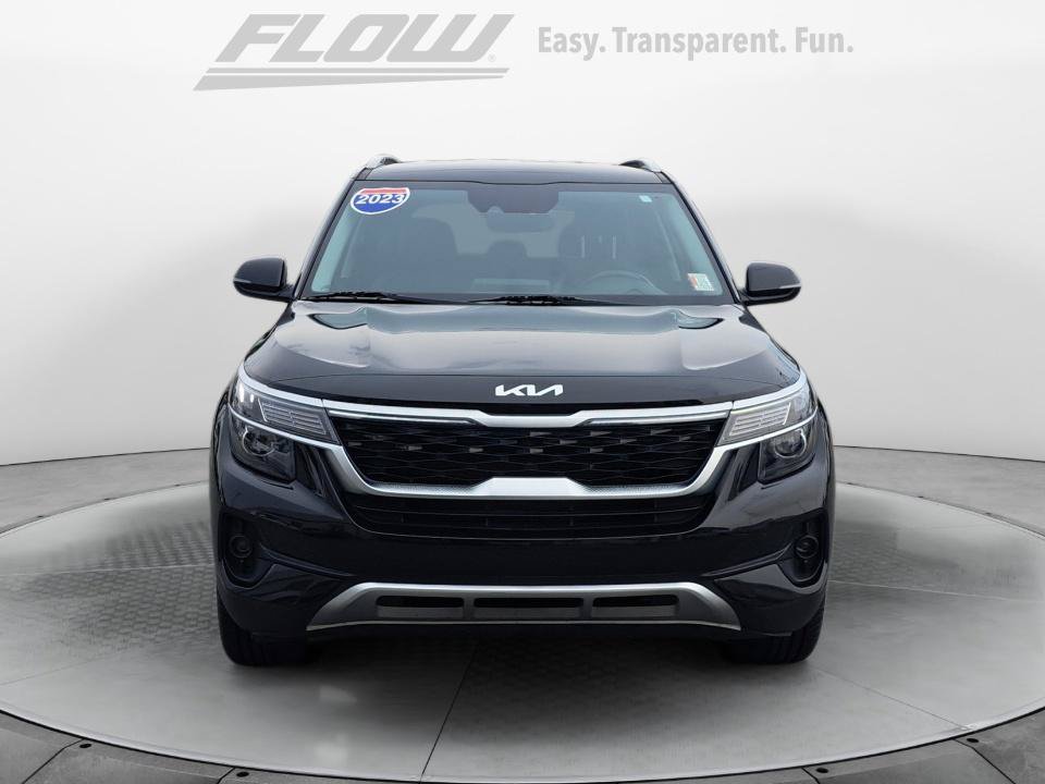 Used 2023 Kia Seltos S FWD image 3