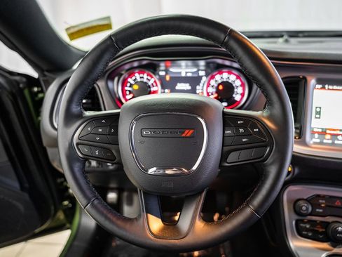 Certified 2023 Dodge Challenger SXT image 34