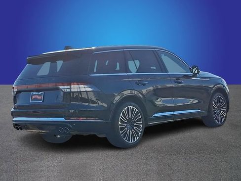 New 2026 Lincoln Aviator Black Label w/ Dynamic Handling Package image 3