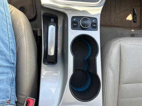 Used 2013 Ford C-MAX SEL image 24