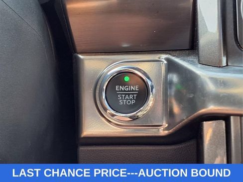 Used 2023 Ford F150 Lariat w/ Equipment Group 502A High AWD/4WD image 28