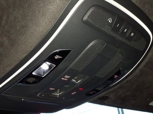 Used 2017 Audi S8 Plus w/ Dynamic Package image 21