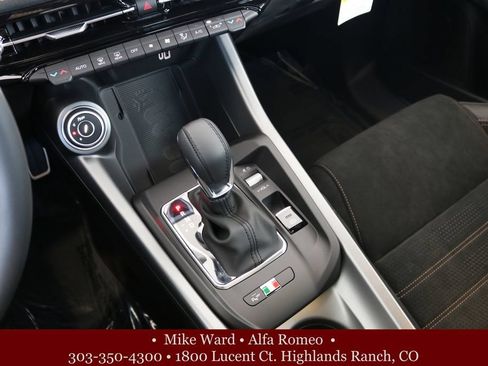 New 2025 Alfa Romeo Tonale AWD/4WD image 9