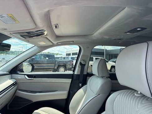 Used 2024 Hyundai Palisade Calligraphy AWD/4WD image 28