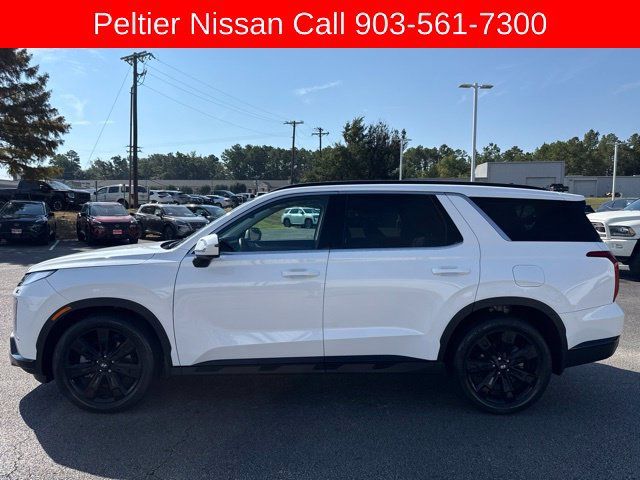 Used 2025 Hyundai Palisade XRT FWD image 2
