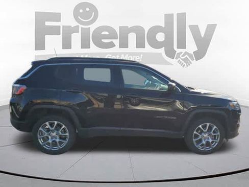 Used 2022 Jeep Compass Latitude w/ Sun and Sound Group image 6