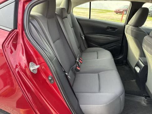 Used 2024 Toyota Corolla LE FWD image 18