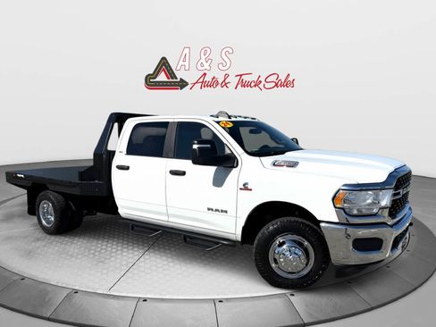 Used 2024 RAM 3500 SLT w/ Quick Order Package 2YG SLT AWD/4WD image 1