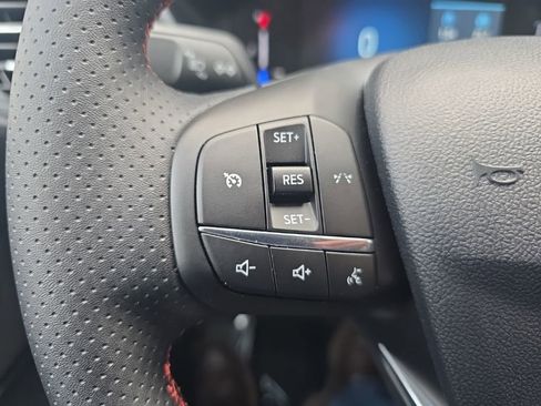 New 2026 Ford Escape ST-Line w/ Cold Weather Package FWD image 15