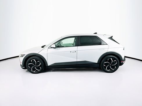 Used 2024 Hyundai Ioniq 5 SEL RWD image 4