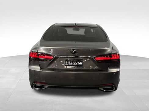 Used 2023 Lexus LS 500 w/ Interior Upgrade Package RWD image 7