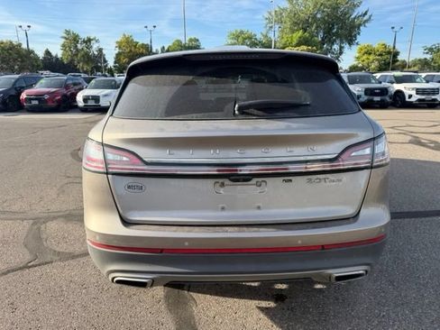 Used 2019 Lincoln Nautilus Reserve AWD/4WD image 9