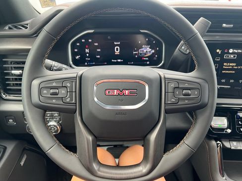 New 2026 GMC Sierra 2500 AT4 w/ AT4 Premium Plus Package AWD/4WD image 39